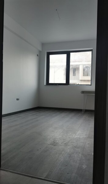 Nicolae Grigorescu, apartament 3 camere, curte proprie 115 mp, imobil 2023.